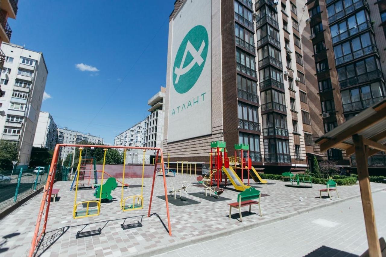 Atlant Luxury Family Apart Поряд З Тц Депот, Безконтактне Заселення Cernăuți Exterior foto
